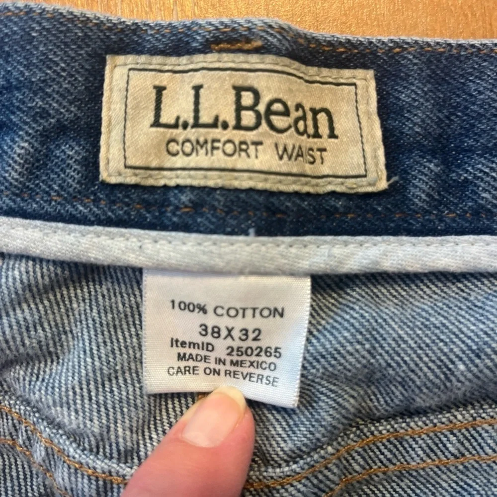 LL BEAN 250265 Mens Double L® Jeans Natural Fit Hidden Comfort Waist 38x32